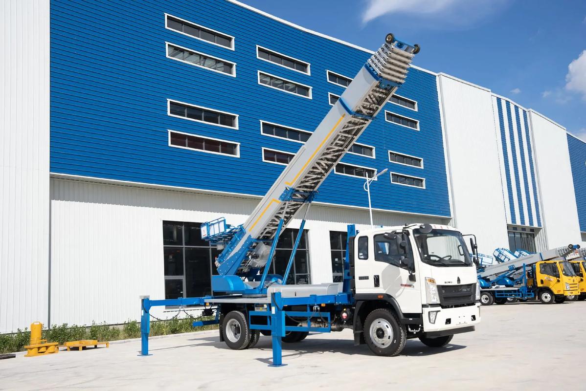 德格小型云梯车上料车租赁多少钱