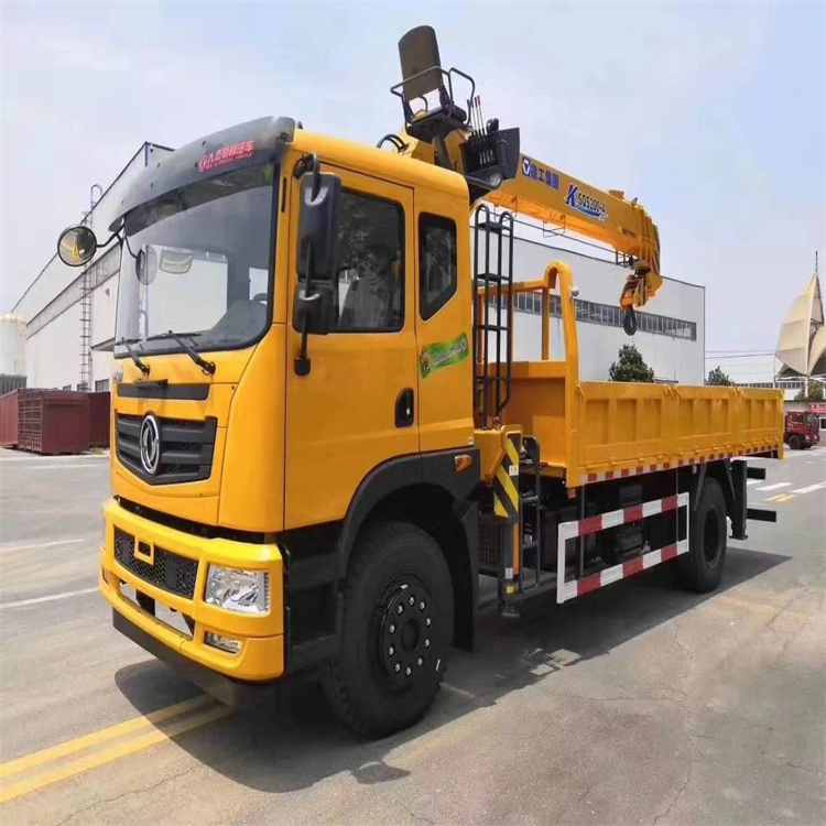 德格附近找一辆随车吊出租