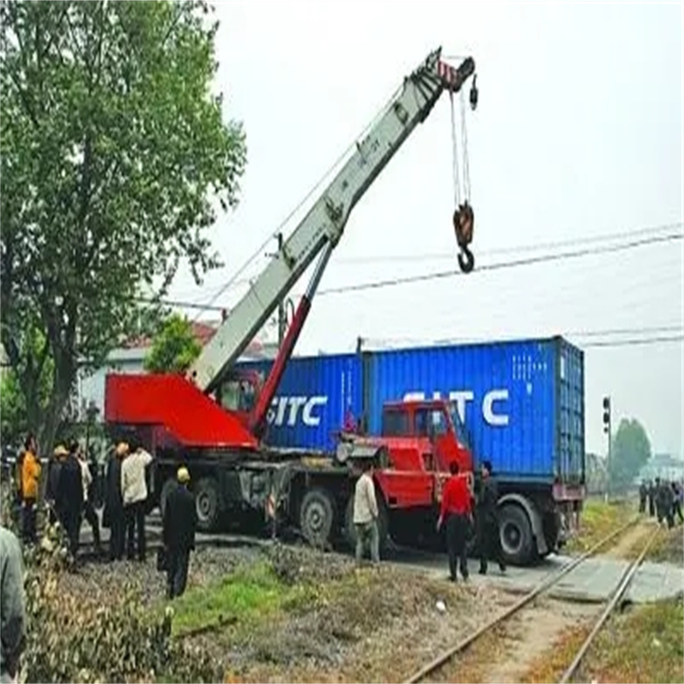 德格如何快速找到附近的吊车救援公司