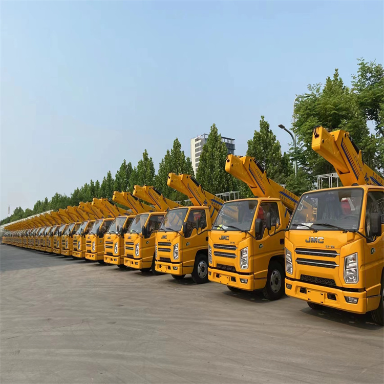 德格路灯车高空作业车出租|市政维修|广告安装