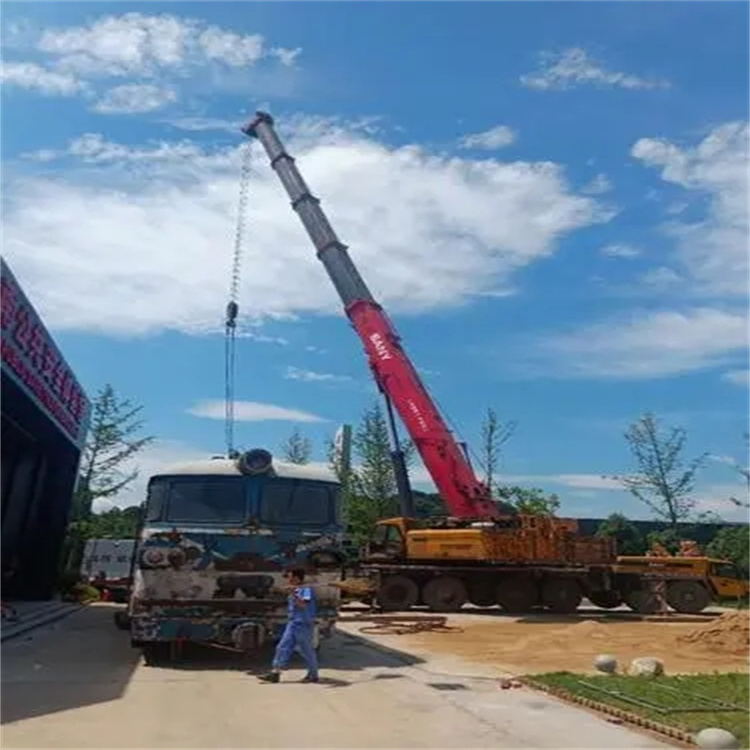 德格吊车出租｜16吨汽车吊｜工地吊装/设备吊运｜灵活调度_专业团队