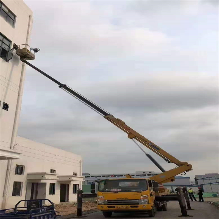 德格附近高空车出租|市政施工/设备安装专用|随叫随到|亿立达设备租赁